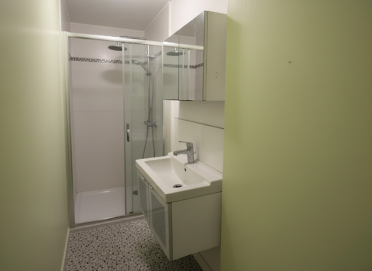 
                                                Vente
                                                 Investissement clé en main – T4 en colocation – Rentabilité attractive – Lyon 7ème