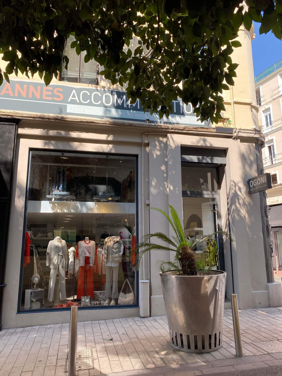 
                                                Vente
                                                 Investissement Commerce Macé - Cannes