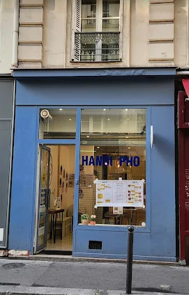 
                                                Vente
                                                 Investissement Commerce Paris 9