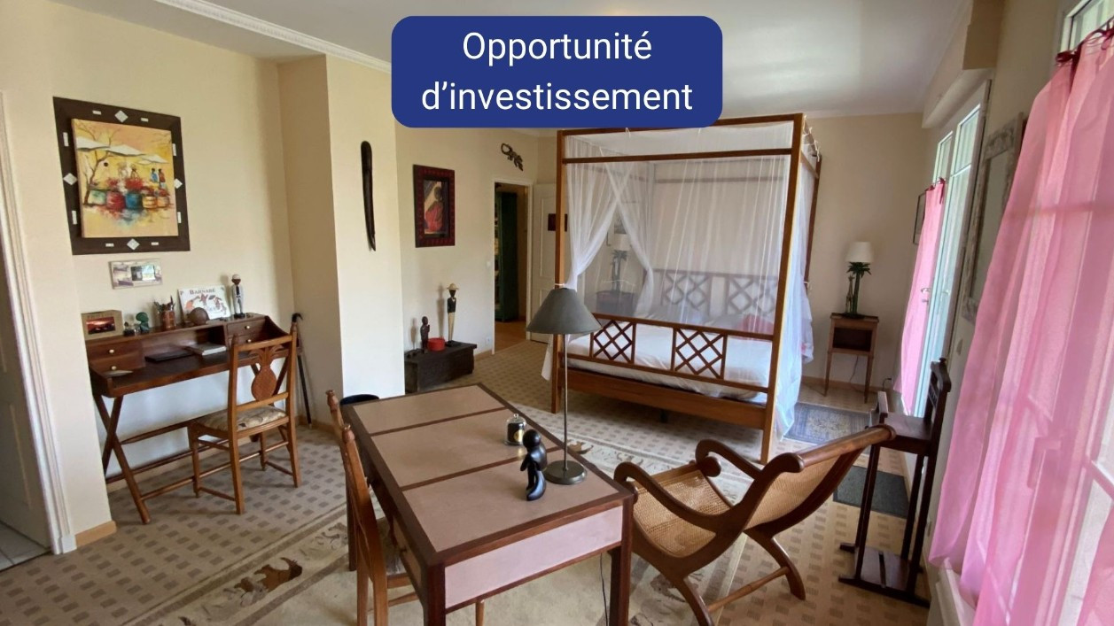 
                                                Viager
                                                 Investissement en viager occupé à la Rochelle