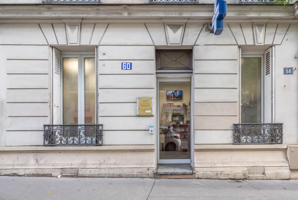 
                                                Vente
                                                 Investissement - Local - Paris 12ème