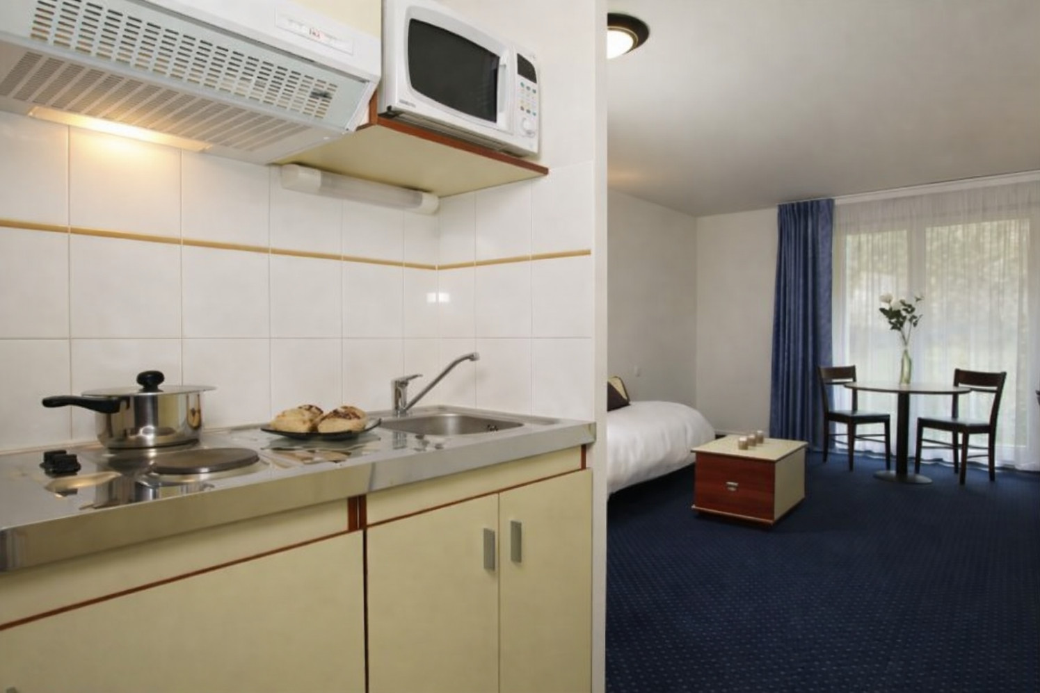 
                                                Vente
                                                 Investissement locatif - 1e avec balcon