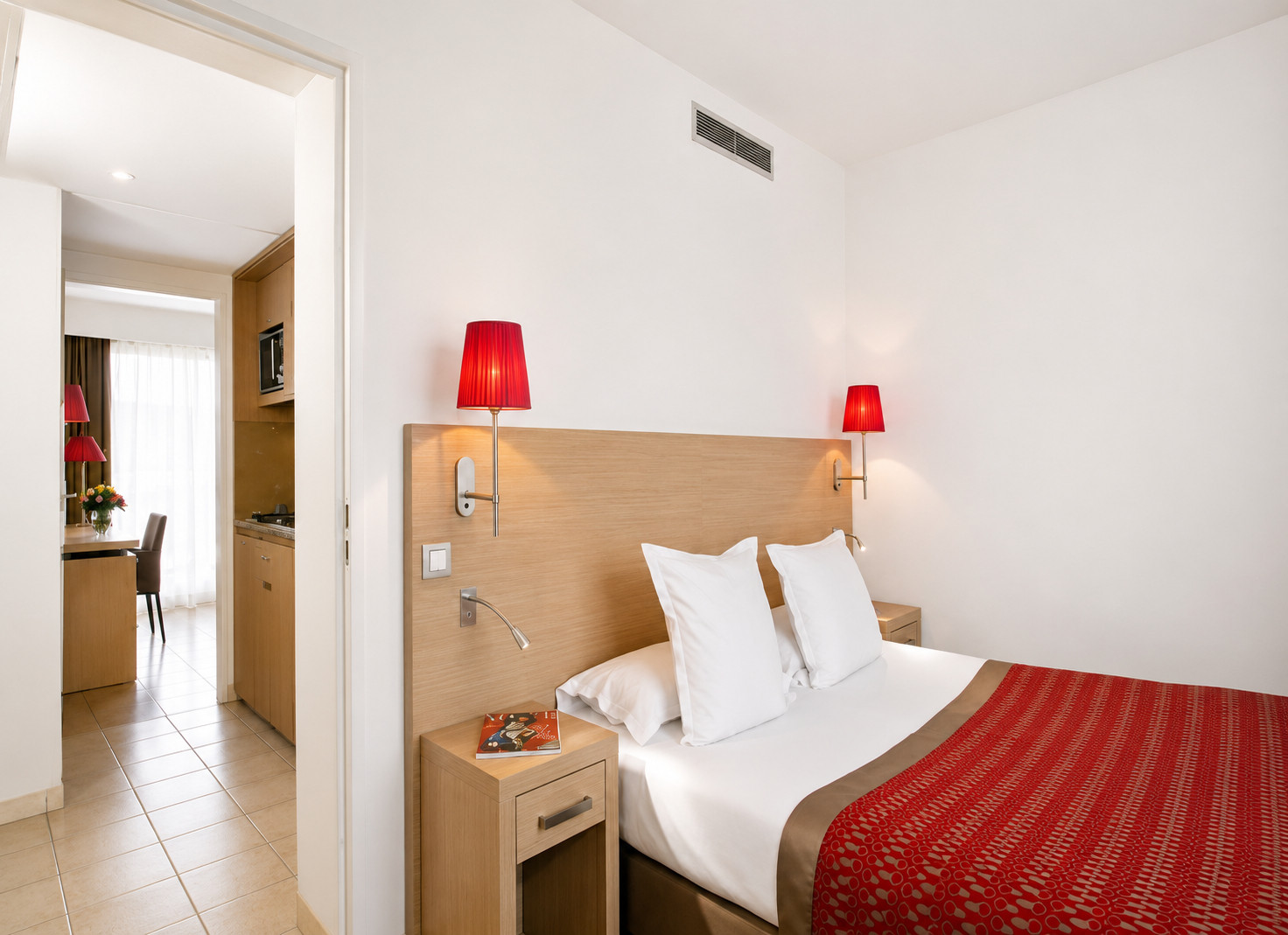
                                                Vente
                                                 Investissement locatif - studio 4e avec balcon