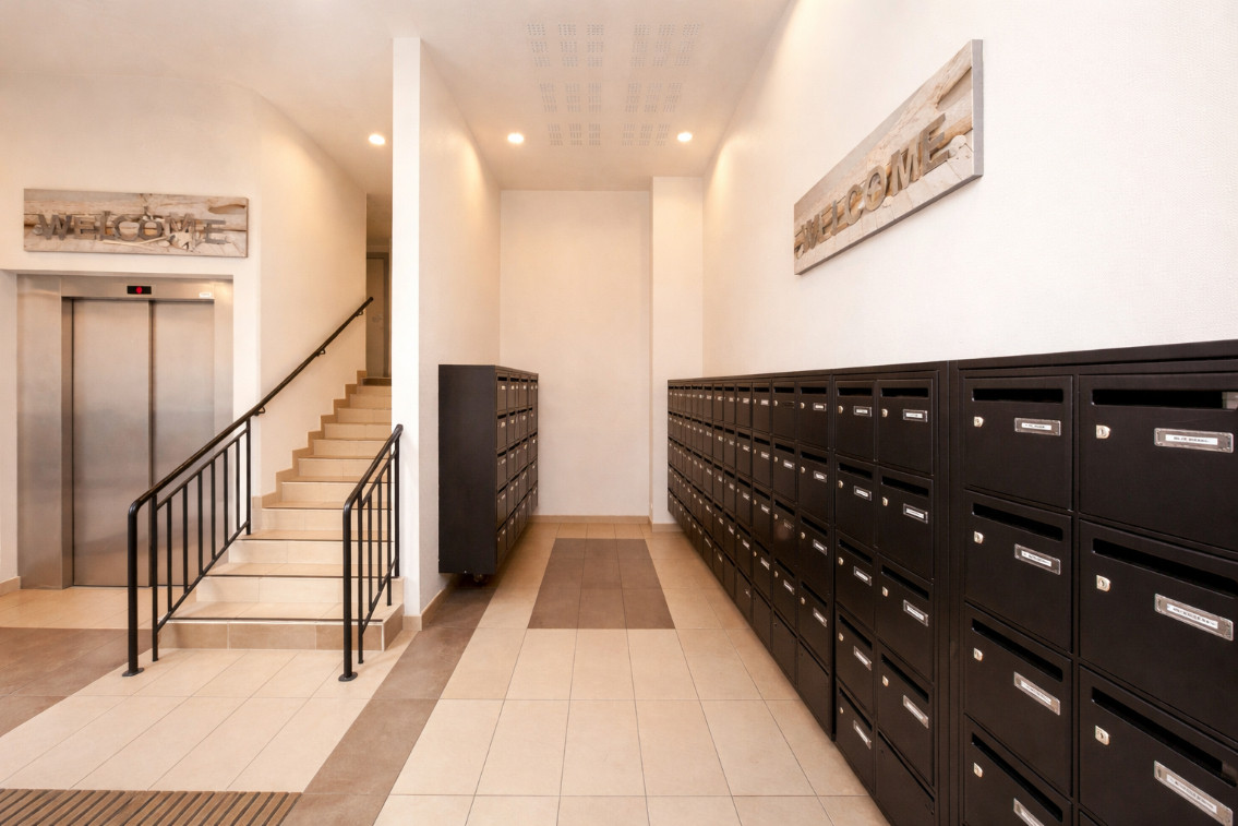 
                                                Vente
                                                 Investissement locatif - studio 5e