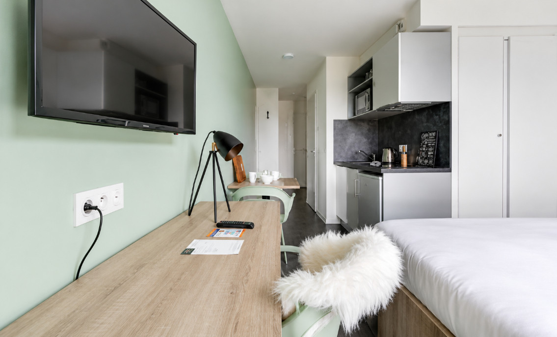 
                                                Vente
                                                 Investissement locatif - studio 5e avec terrasse