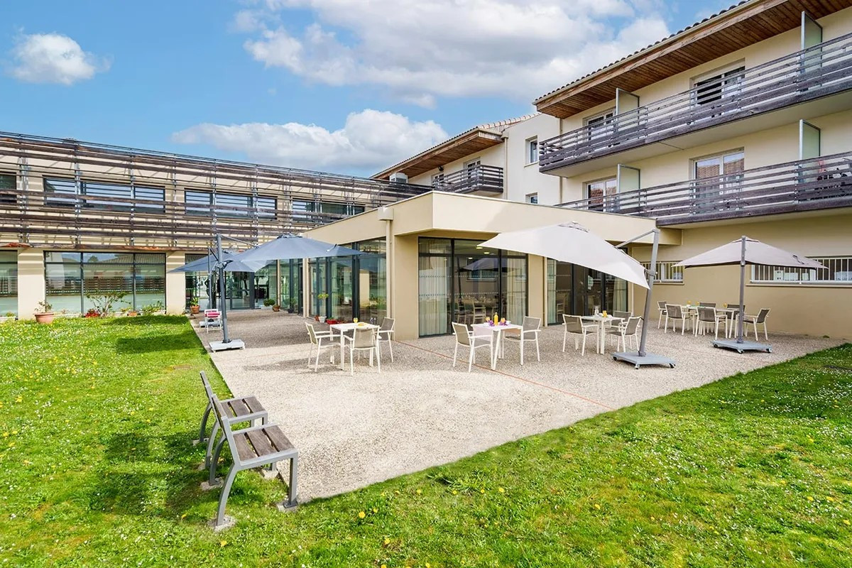
                                                Vente
                                                 Investissement locatif sénior- studio + terrasse