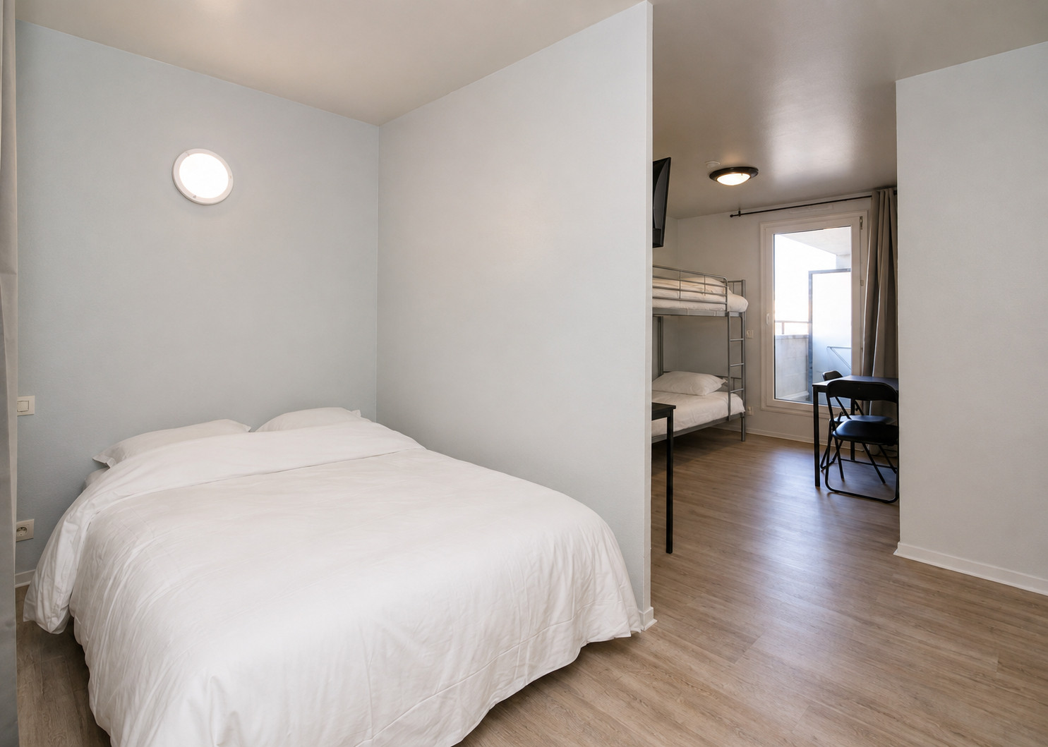 
                                                Vente
                                                 Investissement locatif - t1bis - 7% net