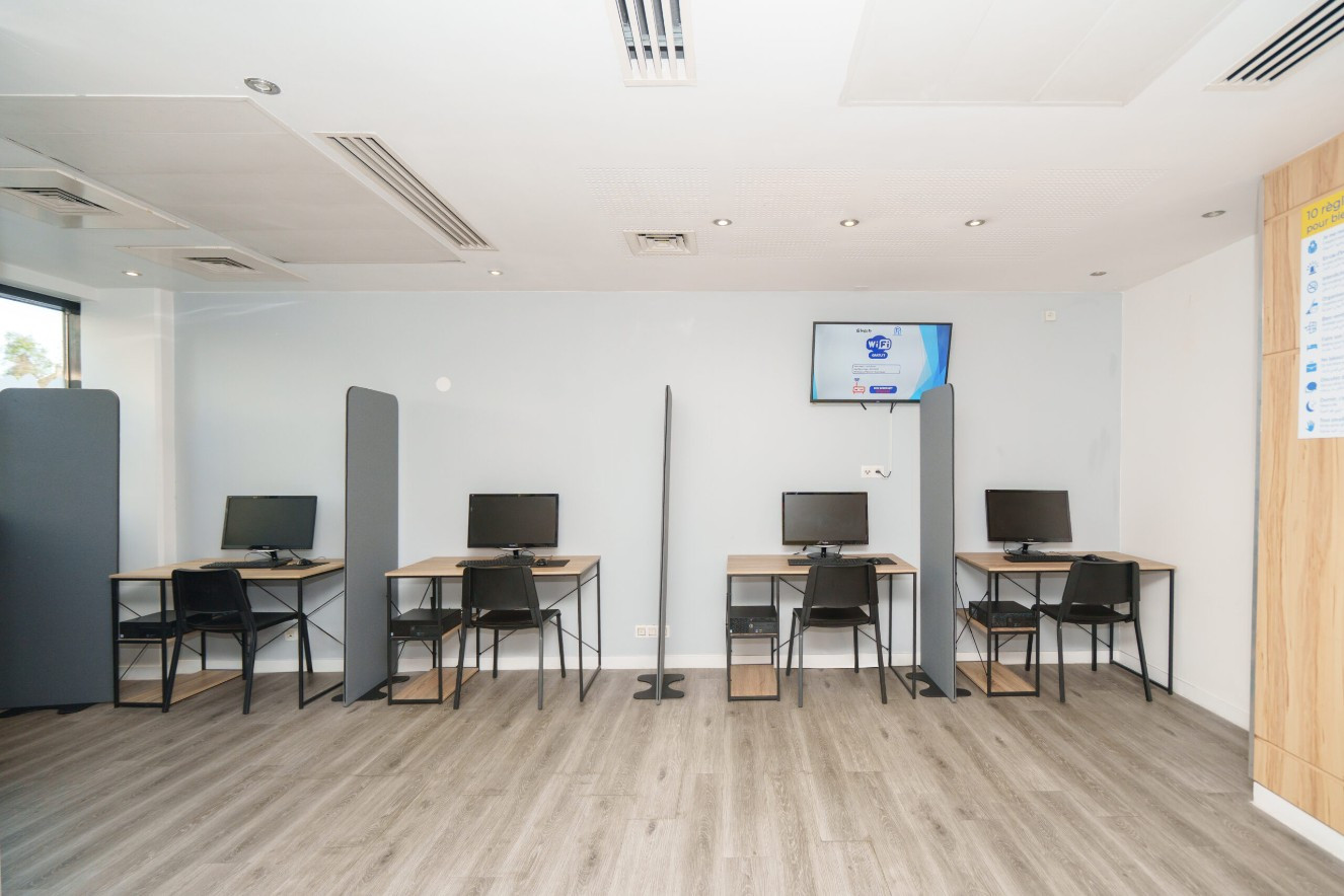 
                                                Vente
                                                 Investissement locatif - T2 meublé + parking