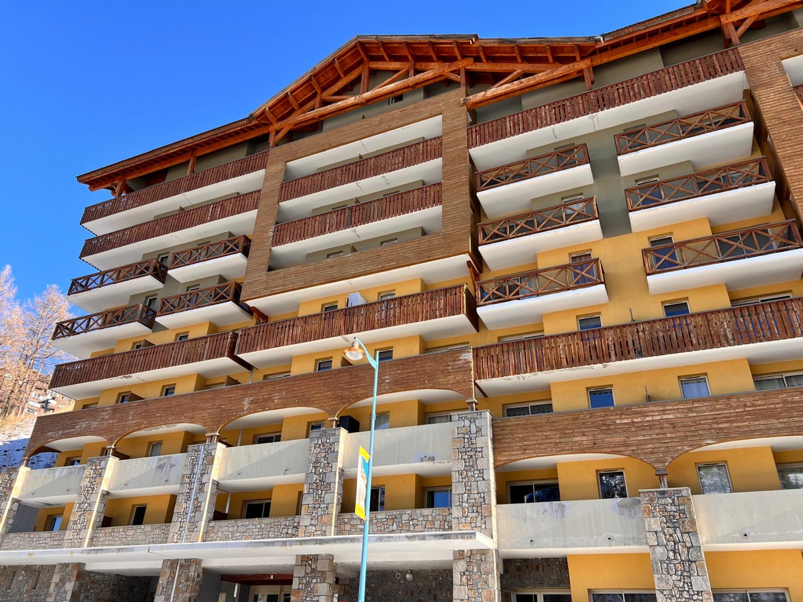 
                                                Vente
                                                 Isola2000 Appartement 3 pièces 50 m2 env Terrasse Belle vue Parking Piscine