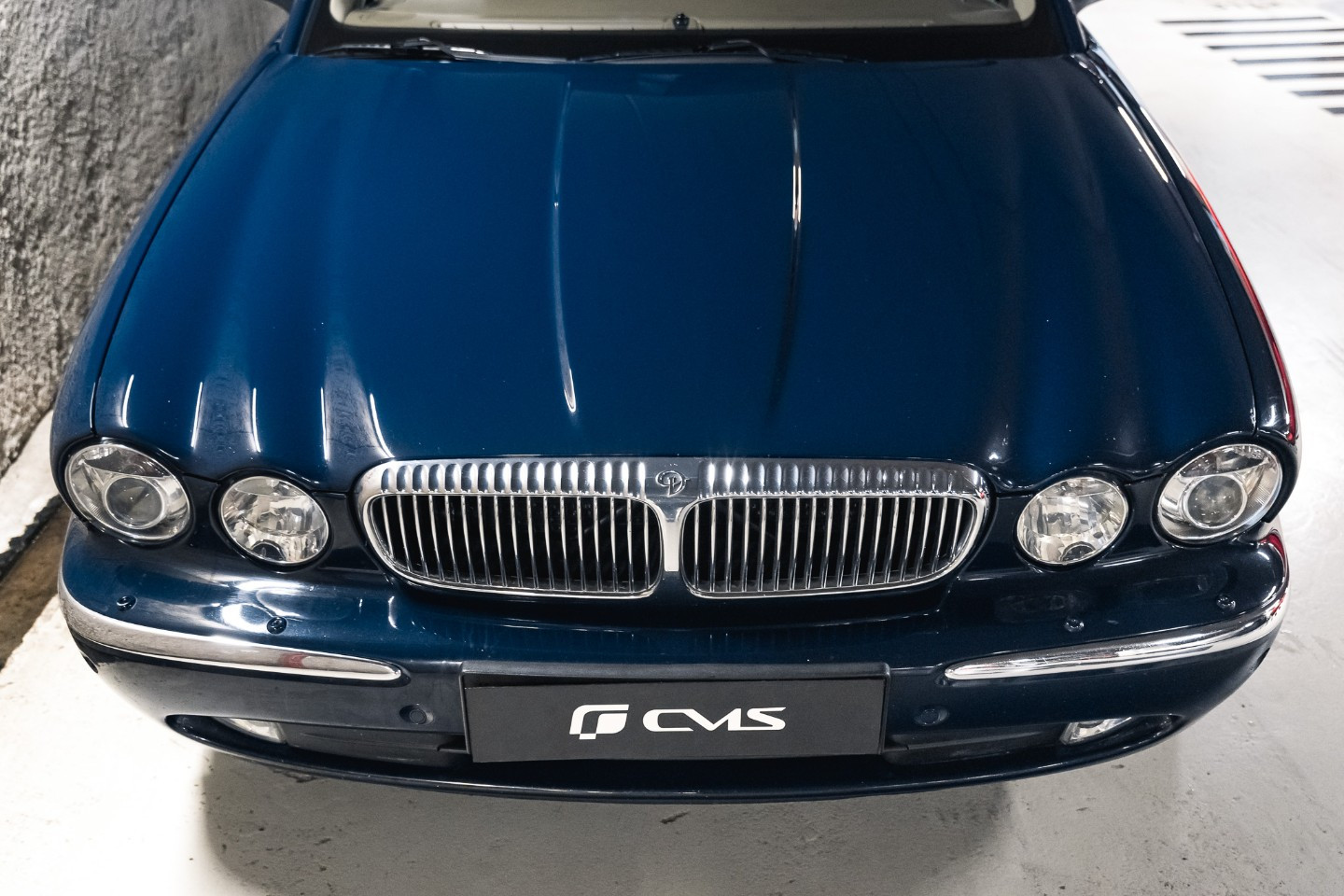 
                                                Voiture
                                                 Jaguar Daimler Super Eight LWB