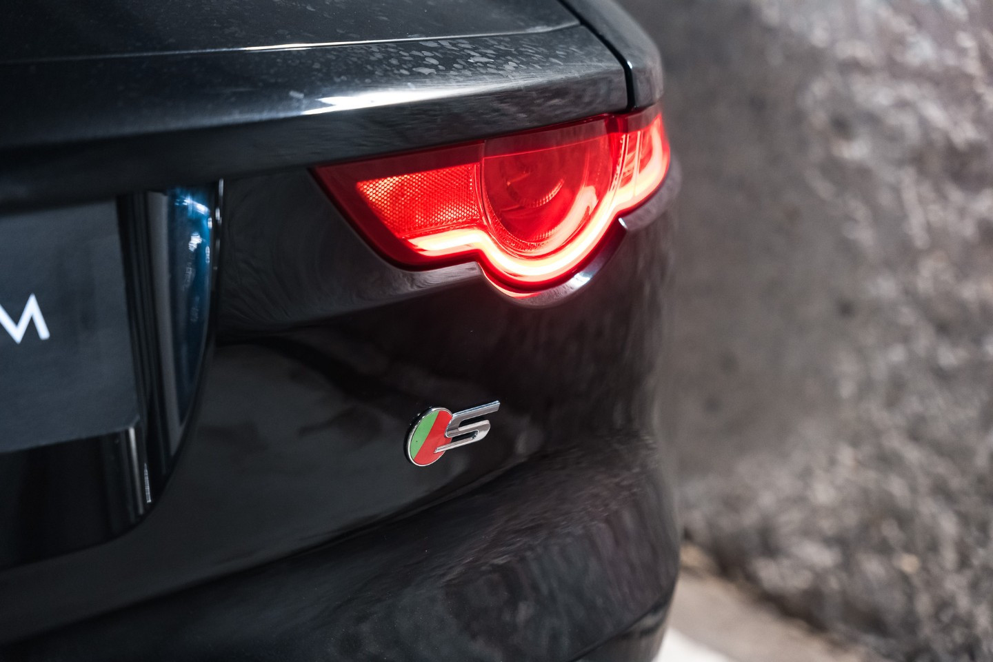 
                                                Voiture
                                                 Jaguar F-Type S Cabriolet V6 3.0 380