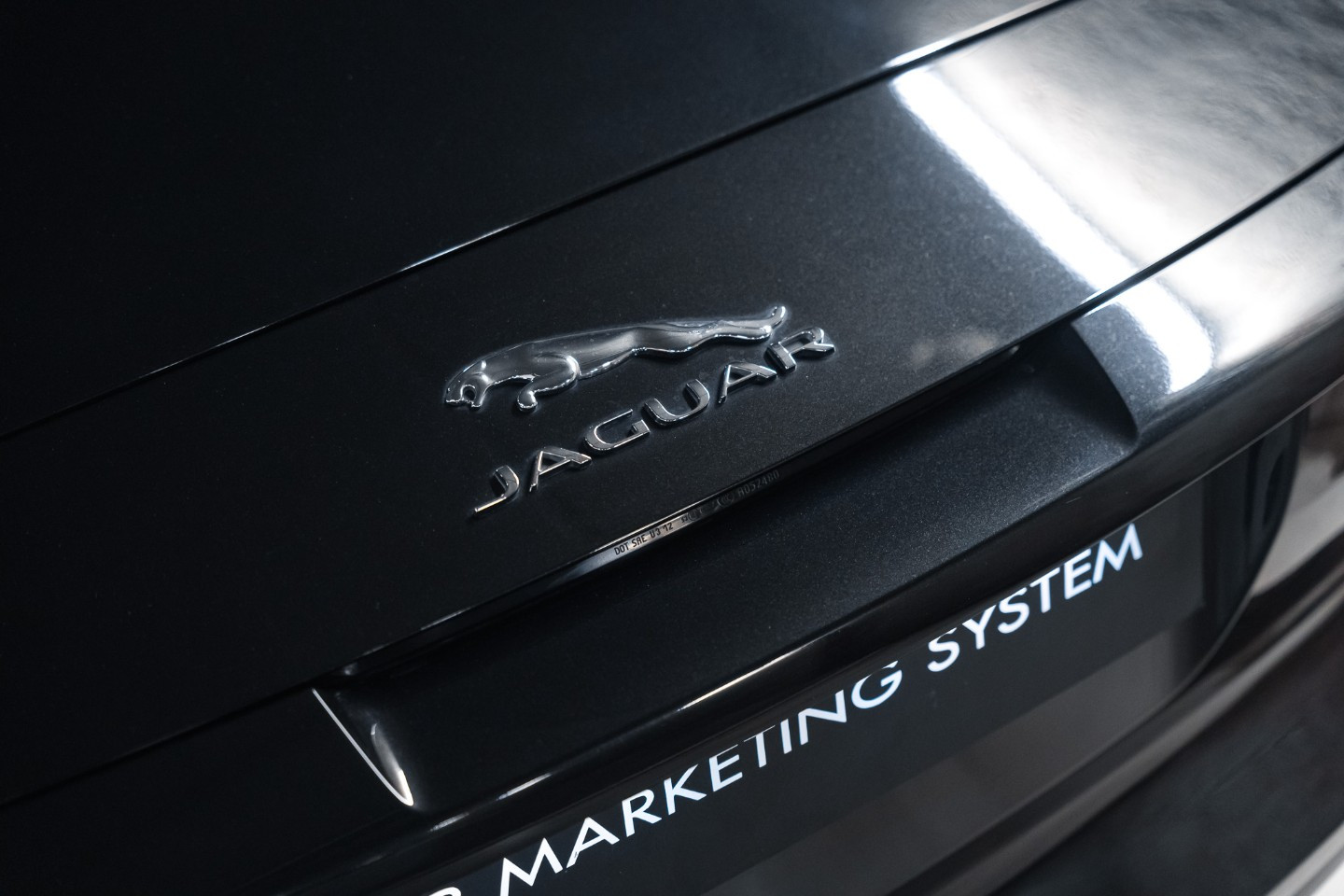 
                                                Voiture
                                                 Jaguar F-Type S Cabriolet V6 3.0 380