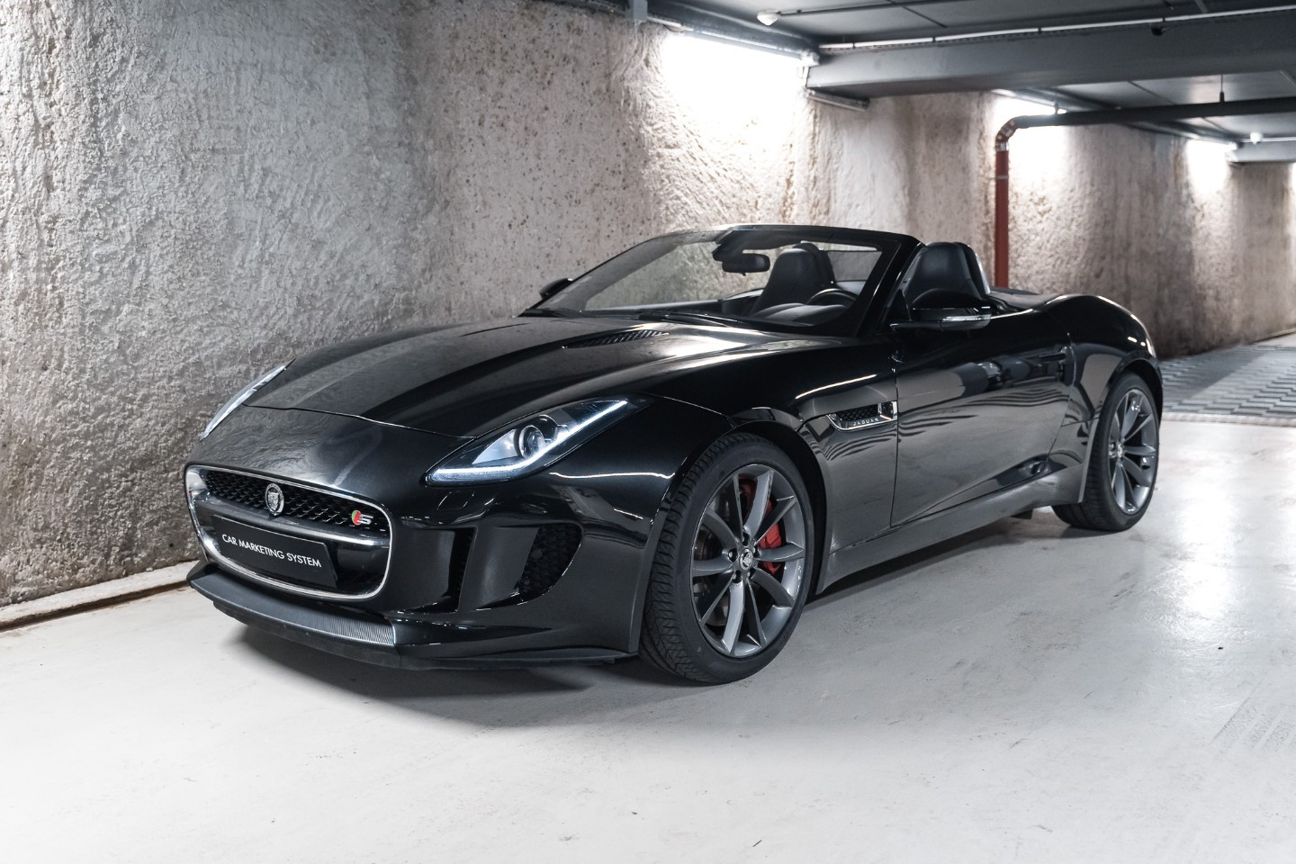 
                                                Voiture
                                                 Jaguar F-Type S Cabriolet V6 3.0 380