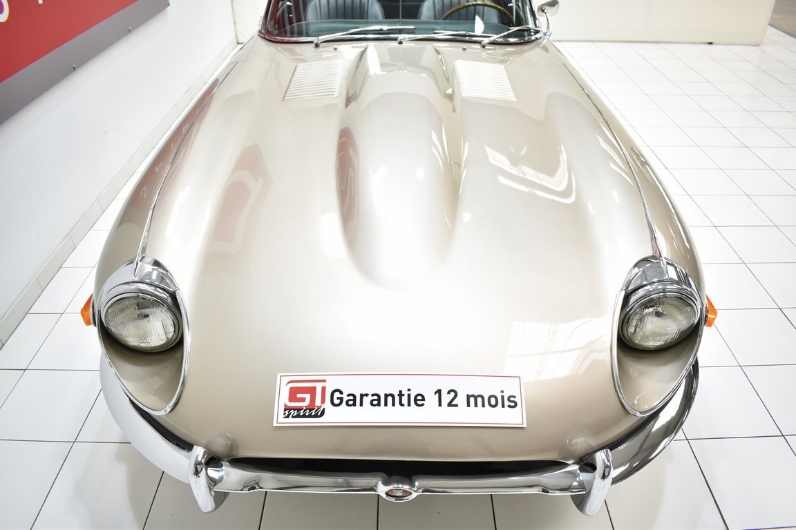 
                                                Voiture
                                                 JAGUAR Type E Cabriolet 4.2L