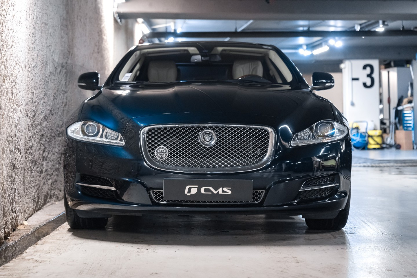 
                                                Voiture
                                                 Jaguar XJ Sural Supersport Empattement Long