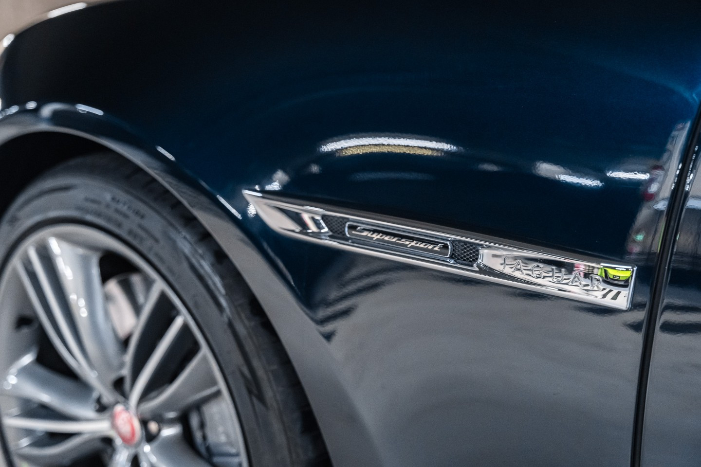 
                                                Voiture
                                                 Jaguar XJ Sural Supersport Empattement Long