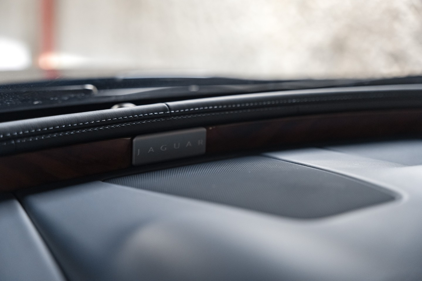 
                                                Voiture
                                                 Jaguar XJ Sural Supersport Empattement Long