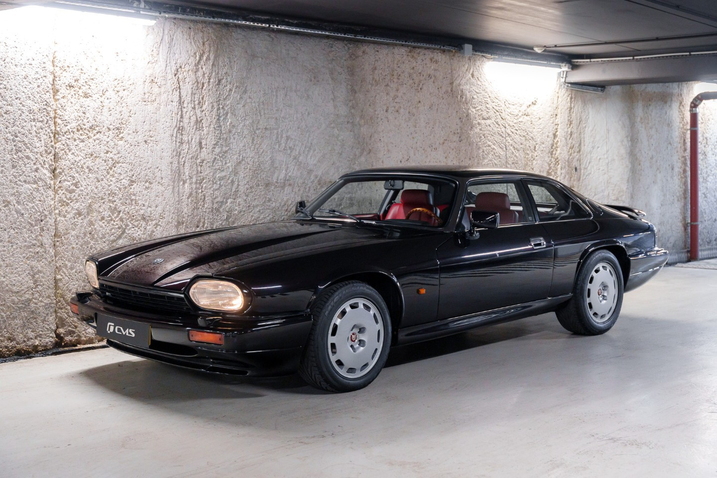 
                                                Voiture
                                                 Jaguar XJRS V12 6.0 333