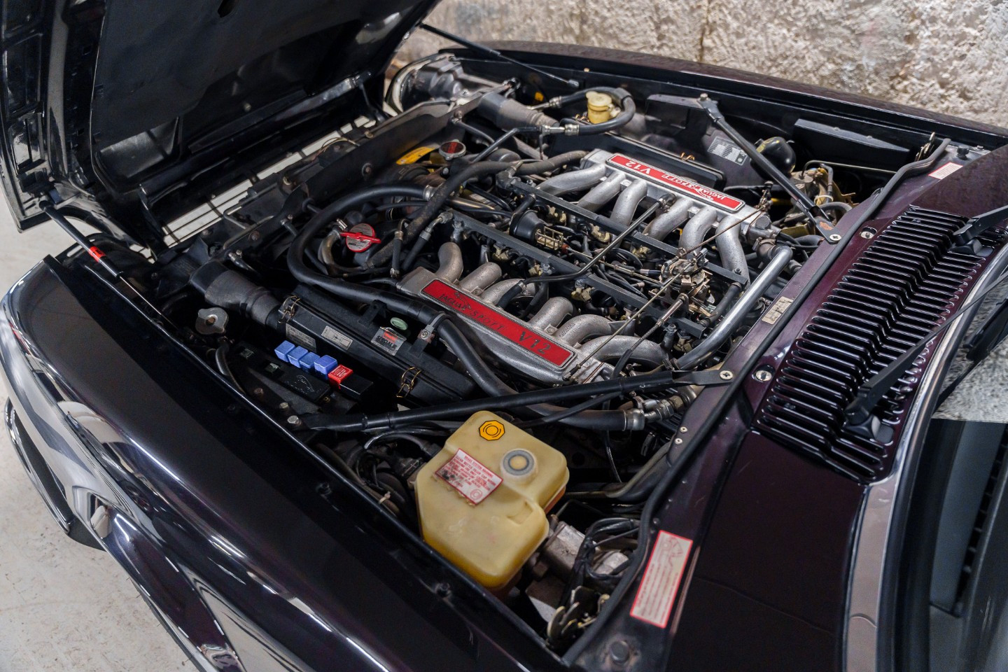 
                                                Voiture
                                                 Jaguar XJRS V12 6.0 333