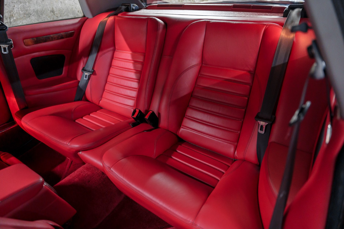 
                                                Voiture
                                                 Jaguar XJRS V12 6.0 333