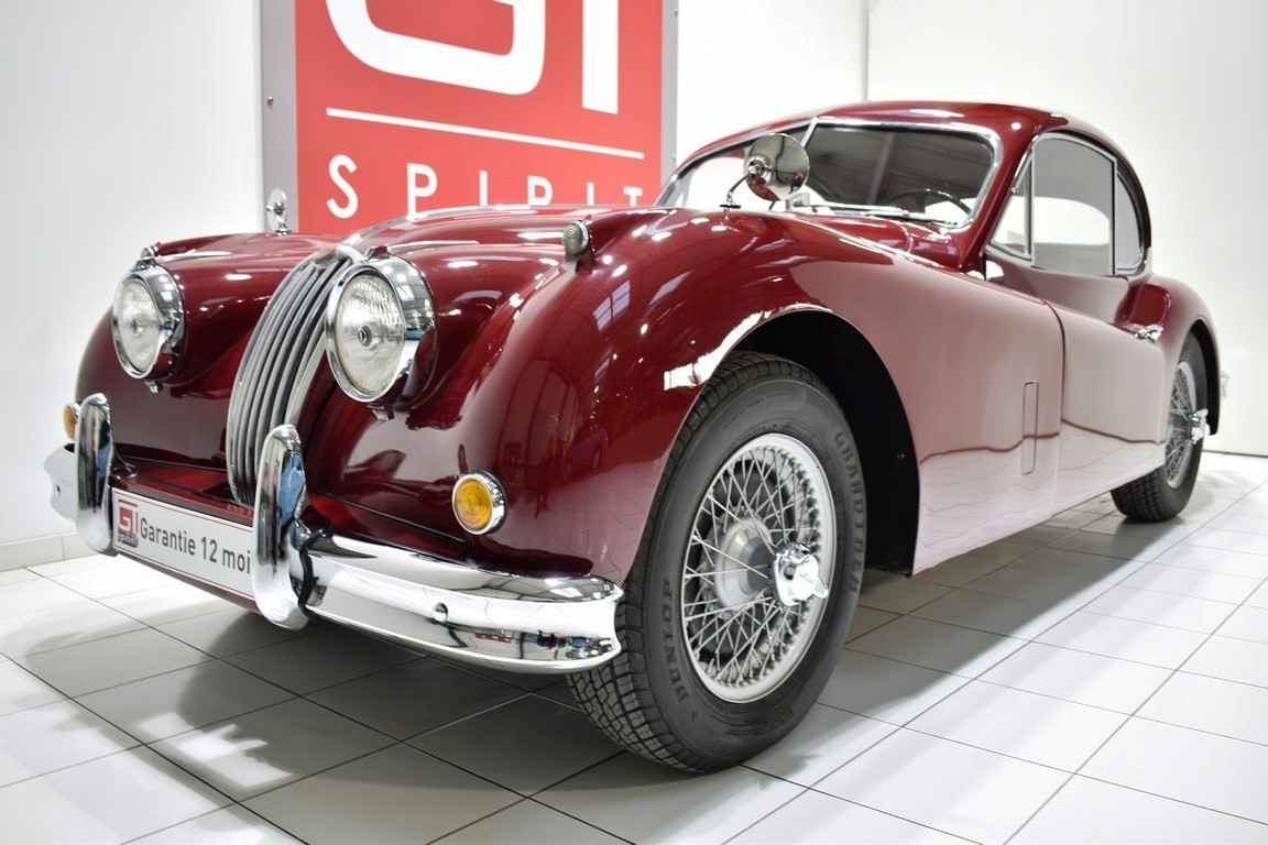 
                                                Voiture
                                                 JAGUAR  XK 140 Coupé