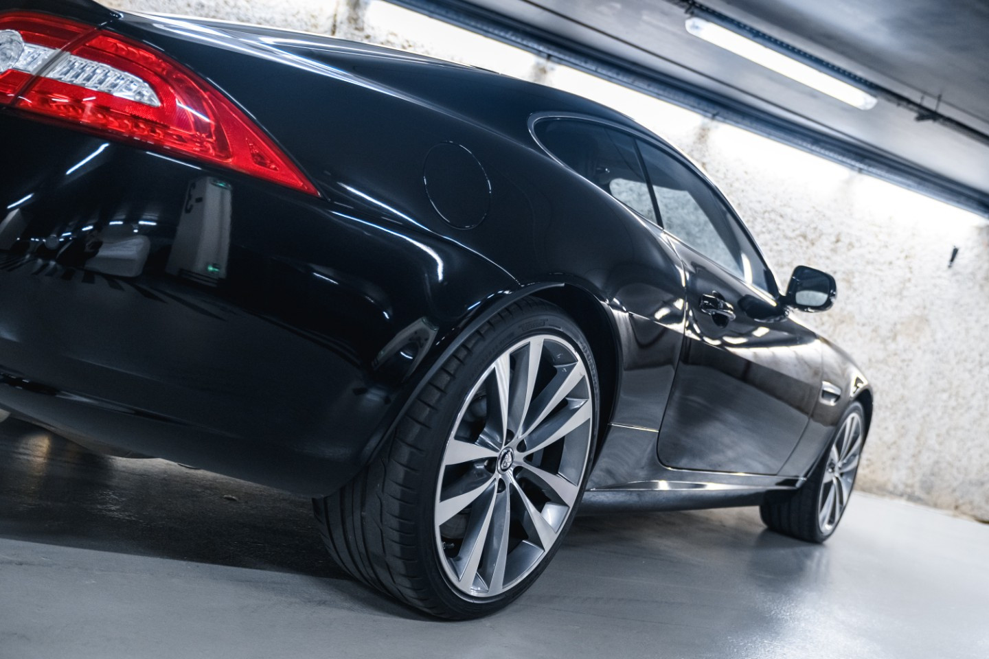 
                                                Voiture
                                                 Jaguar XK R (2) V8 5.0 510