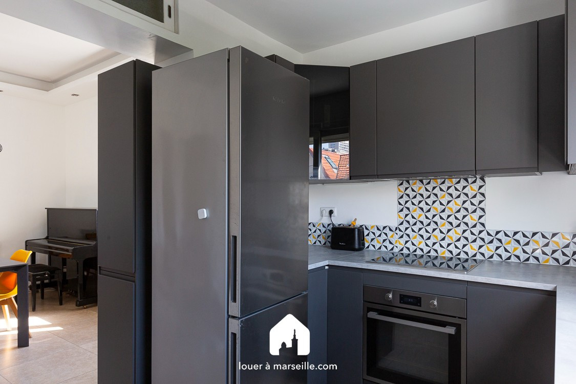 
                                                Location
                                                 JARDIN COIN JOLI