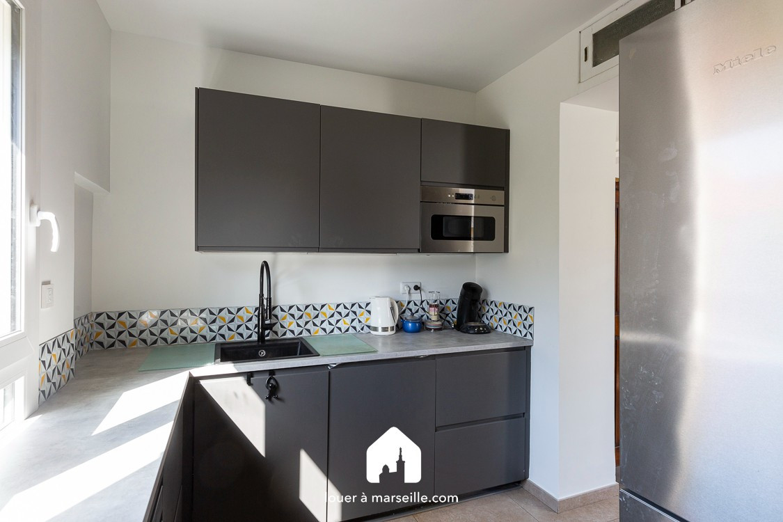 
                                                Location
                                                 JARDIN COIN JOLI