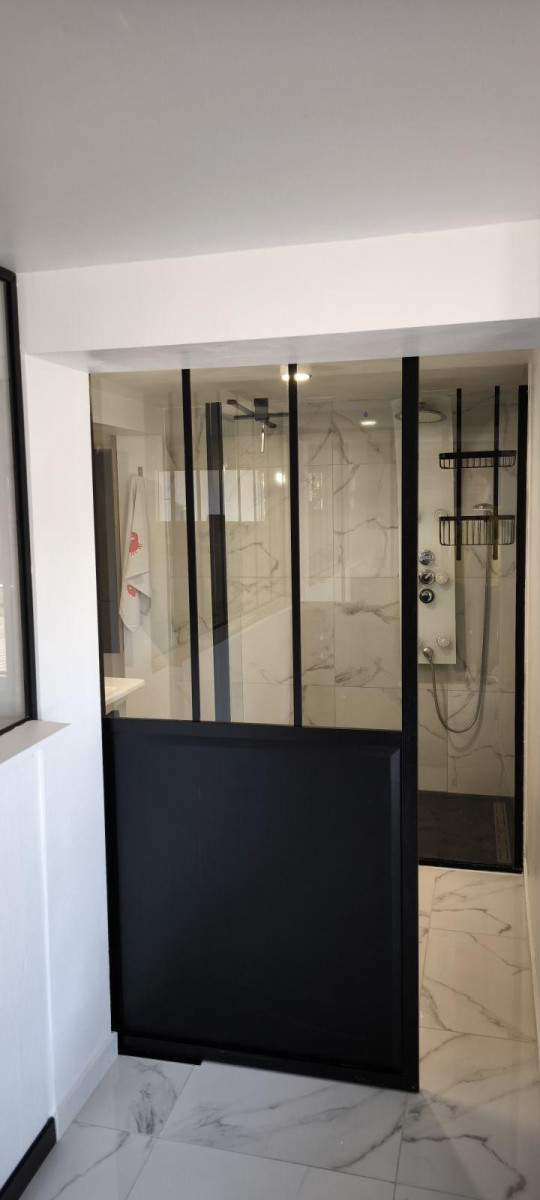 
                                                Location
                                                 Jardin Secret et Refuge Nature 🏡