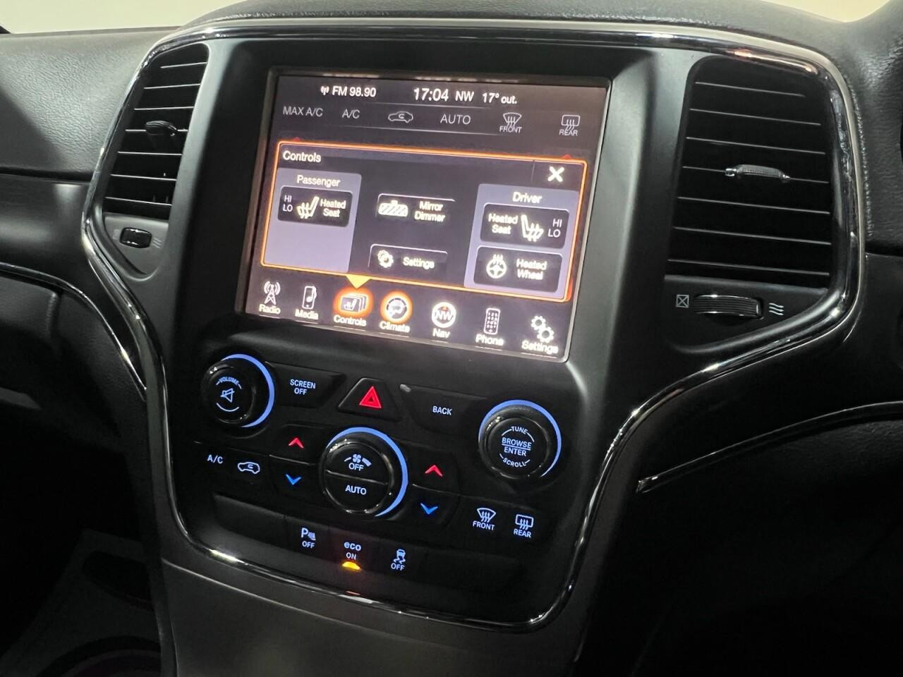 
                                                Voiture
                                                 Jeep Grand Cherokee 3.0 V6 CRD Limited Plus SUV 5dr Diesel Auto 4WD Euro 5 (247 bhp)