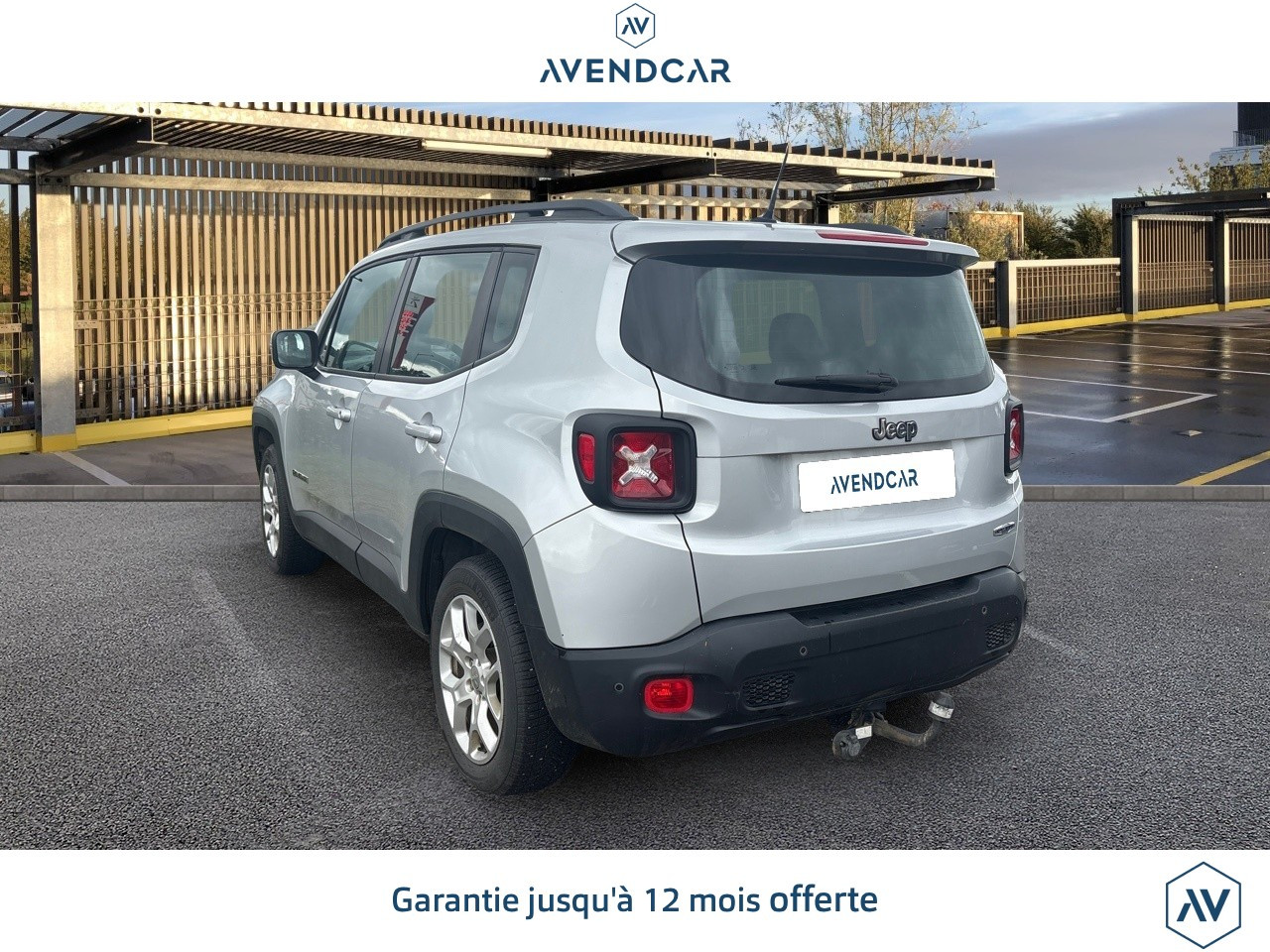 
                                                Voiture
                                                 Jeep Renegade 1.4 MULTIAIR S&S 140 LONGITUDE