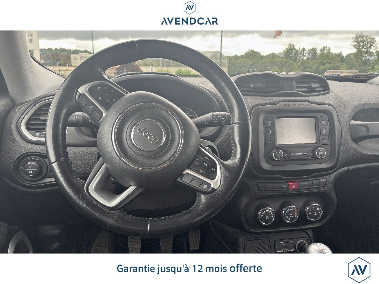 
                                                Voiture
                                                 Jeep Renegade 1.4 MULTIAIR S&S 140 LONGITUDE
