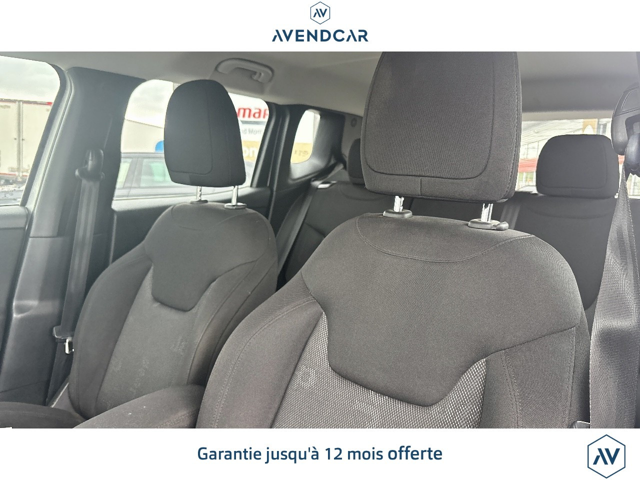 
                                                Voiture
                                                 Jeep Renegade 1.4 MULTIAIR S&S 140 LONGITUDE