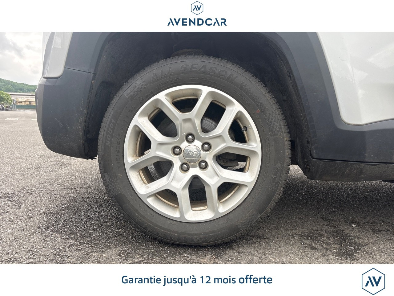 
                                                Voiture
                                                 Jeep Renegade 1.4 MULTIAIR S&S 140 LONGITUDE