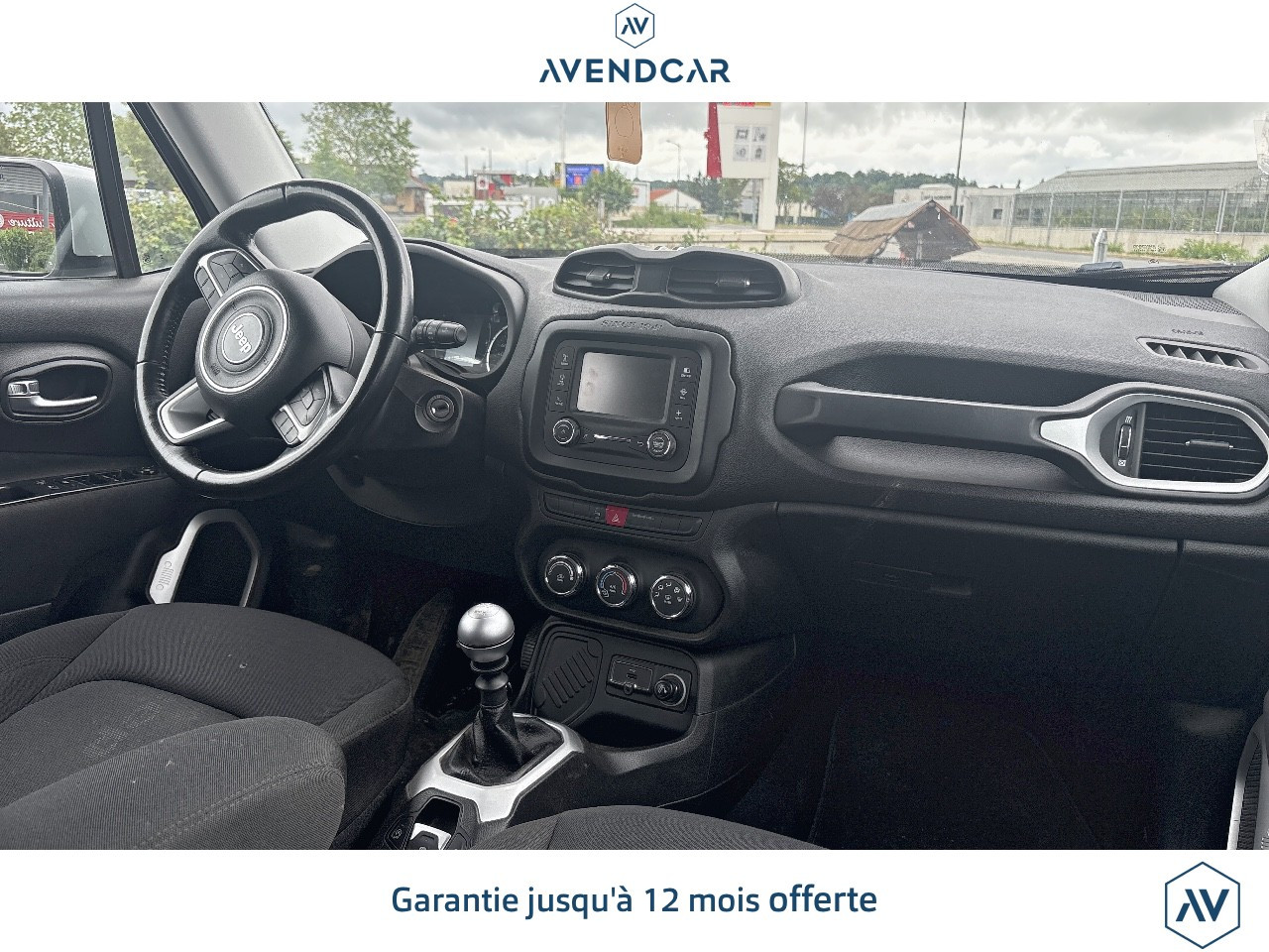 
                                                Voiture
                                                 Jeep Renegade 1.4 MULTIAIR S&S 140 LONGITUDE