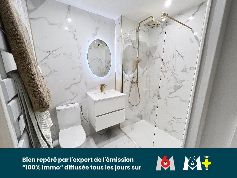 
                                                Vente
                                                 Joli 2 piéce rénové avec terrasse