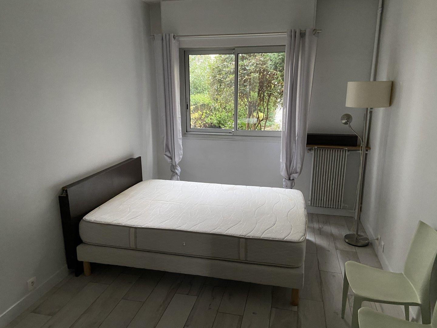 
                                                Location
                                                 Joli 2 pièces meublé de 36 m² sur cour