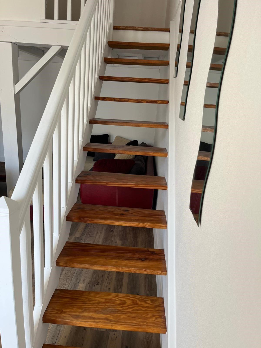 
                                                Location
                                                 JOLI 3P 64m²