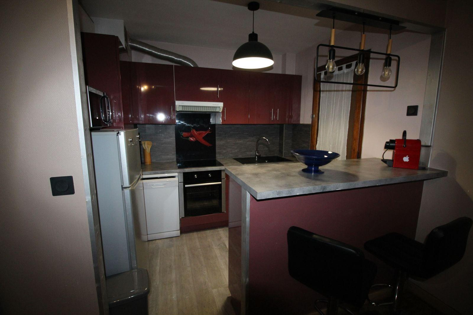 
                                                Location
                                                 Joli appartement meublé dans le 5ème arrondissemen