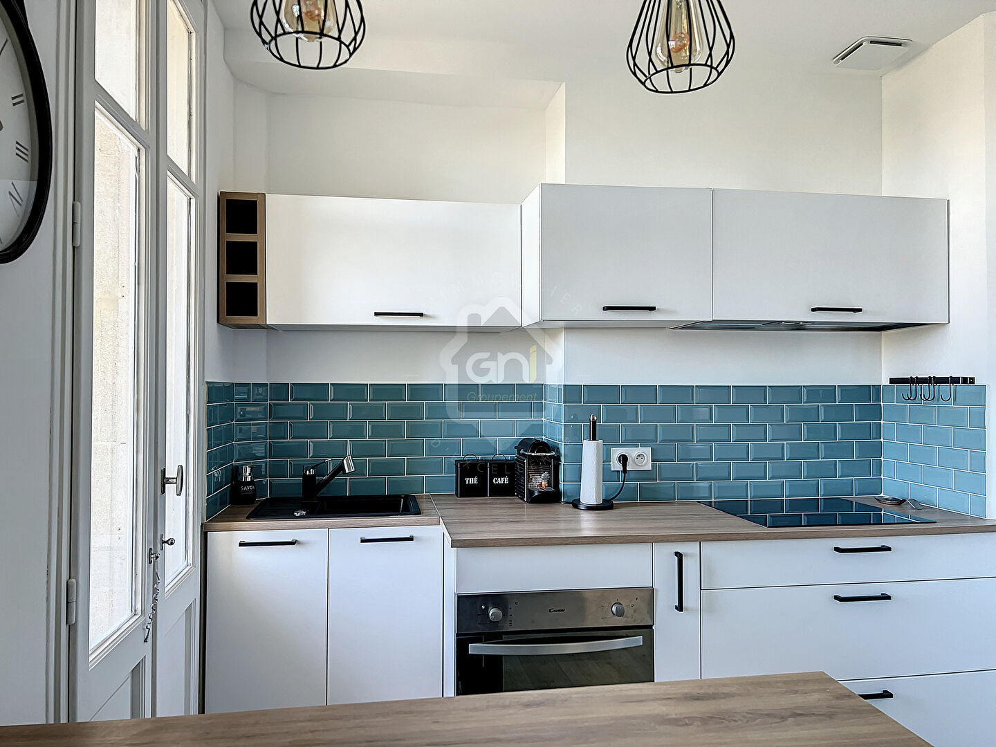 
                                                Location
                                                 Joli appartement T2 meublé