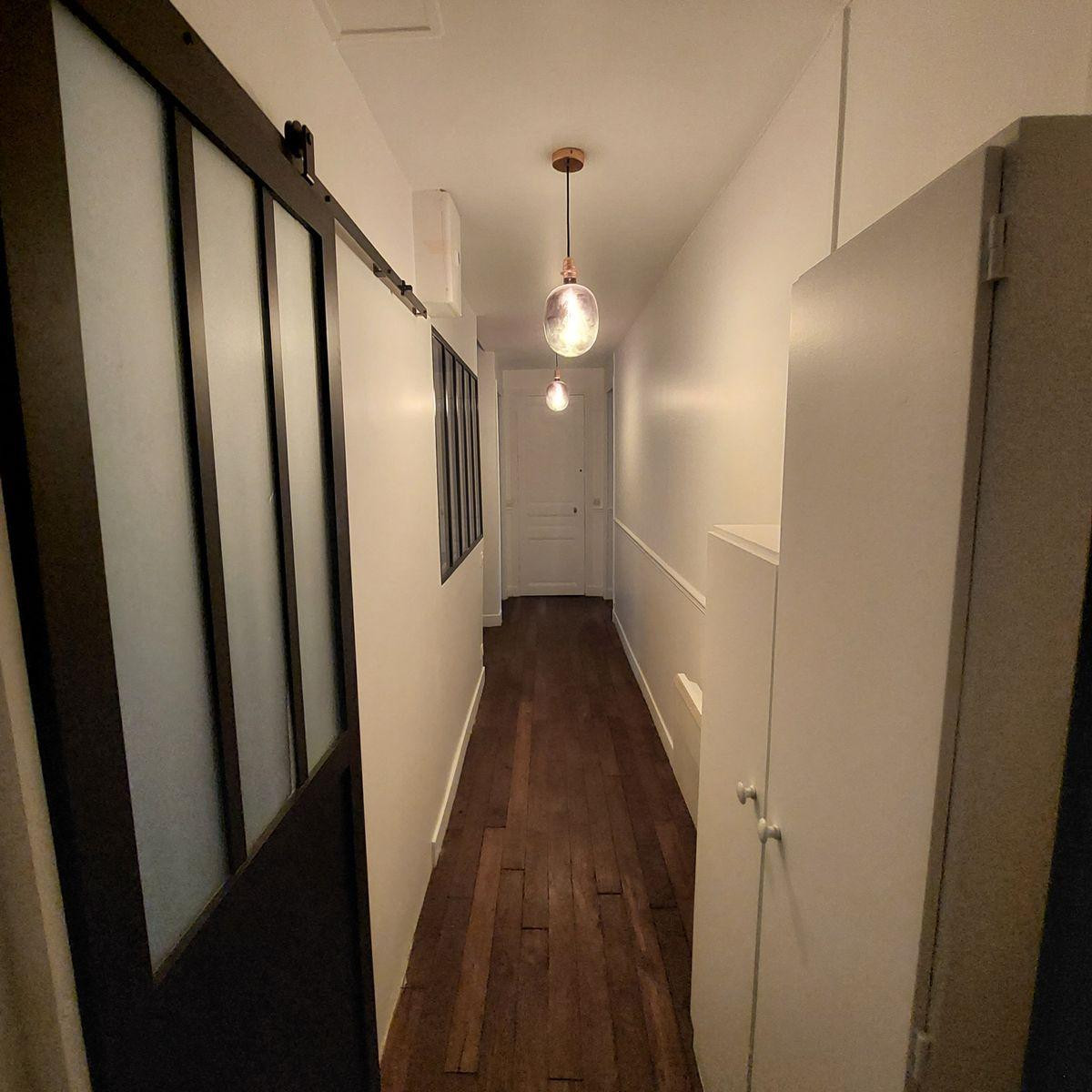 
                                                Location
                                                 Joli cocon refait à neuf - 50m2 - 5mn Puces St Oue