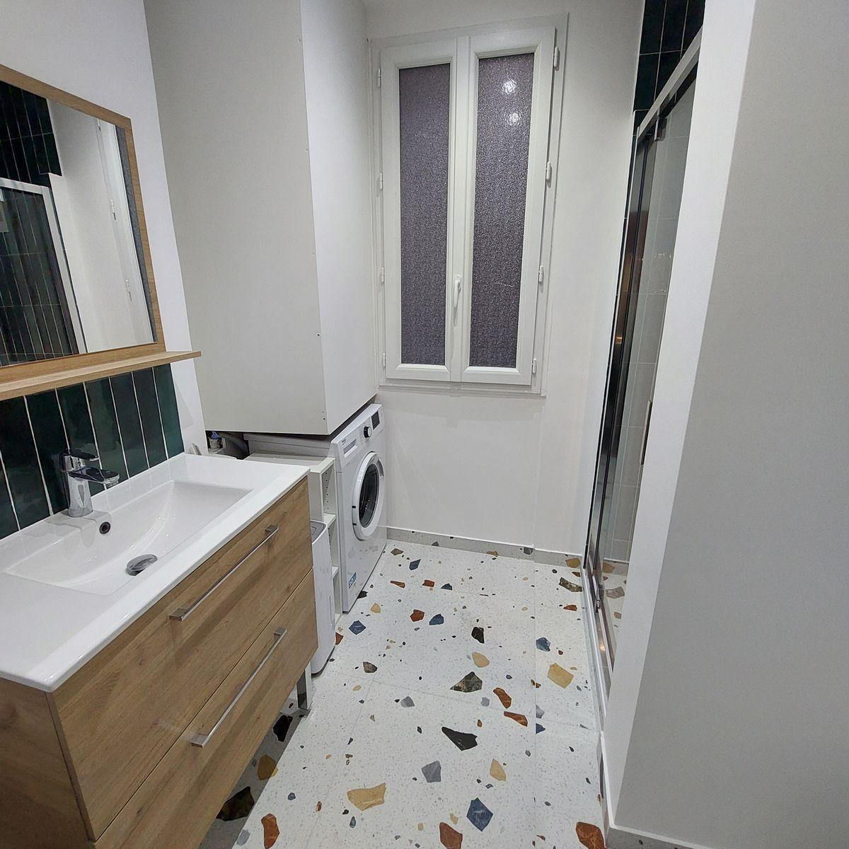 
                                                Location
                                                 Joli cocon refait à neuf - 50m2 - 5mn Puces St Oue