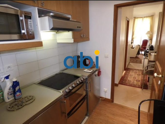 
                                                Vente
                                                 joli immeuble très bien situé