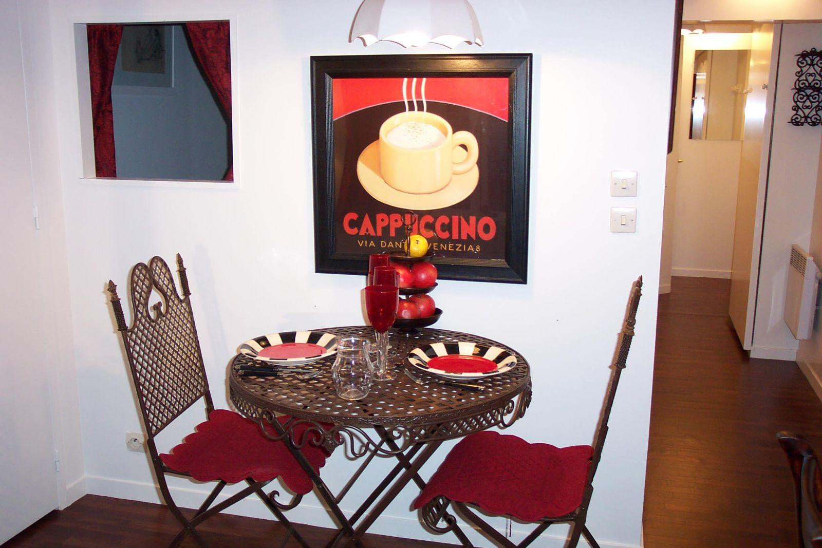 
                                                Location
                                                 Joli meublé 40m du vieux bassin