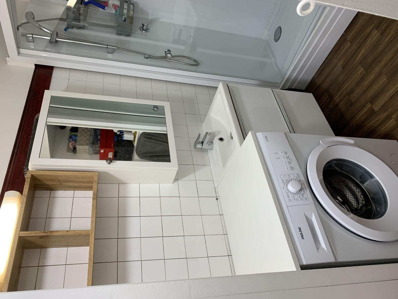 
                                                Location
                                                 Joli meublé 40m du vieux bassin