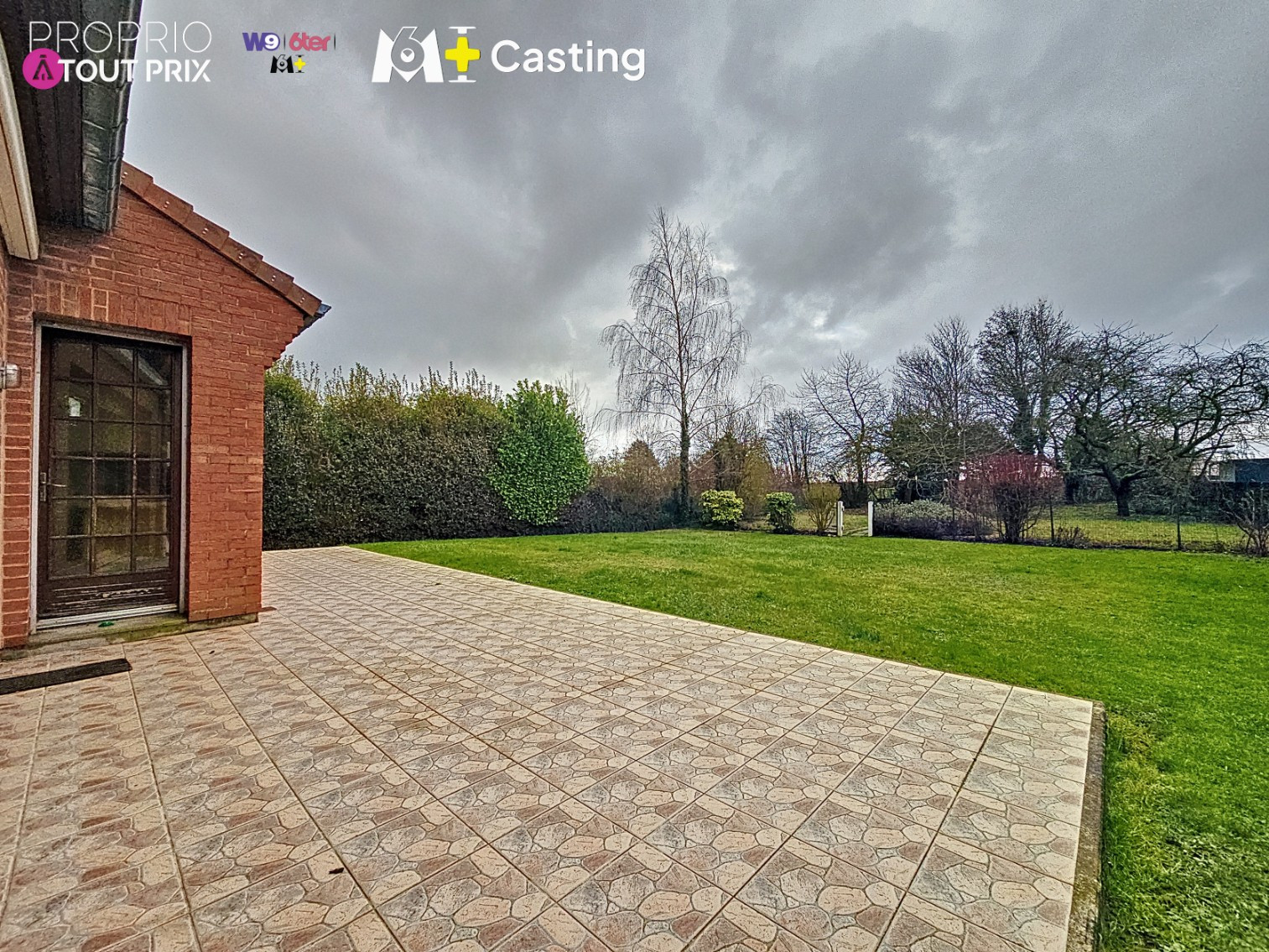 
                                                Vente
                                                 Joli pavillon de semi plain-pied individuel