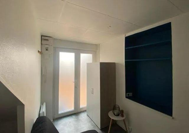 
                                                Location
                                                 Joli studio meublé 13m² au calme à Laxou village