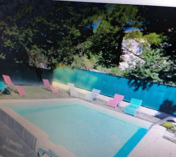 
                                                Location
                                                 Joli studio meublé avec piscine à Aix-en-Provence