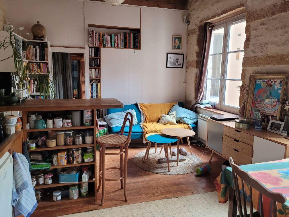 
                                                Location
                                                 Joli T1 pentes de la Croix Rousse