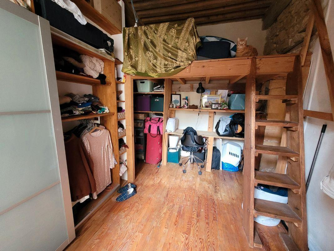 
                                                Location
                                                 Joli T1 pentes de la Croix Rousse